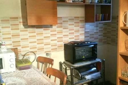 Communist Style Apartment Tirana Exterior photo