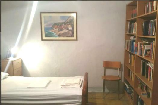 Communist Style Apartment Tirana Exterior photo